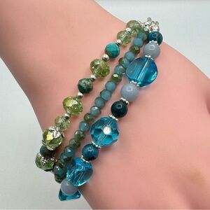 Handcrafted Glass & Stone Bead Bracelet Turquoise Green Silver Toggle 7.5”